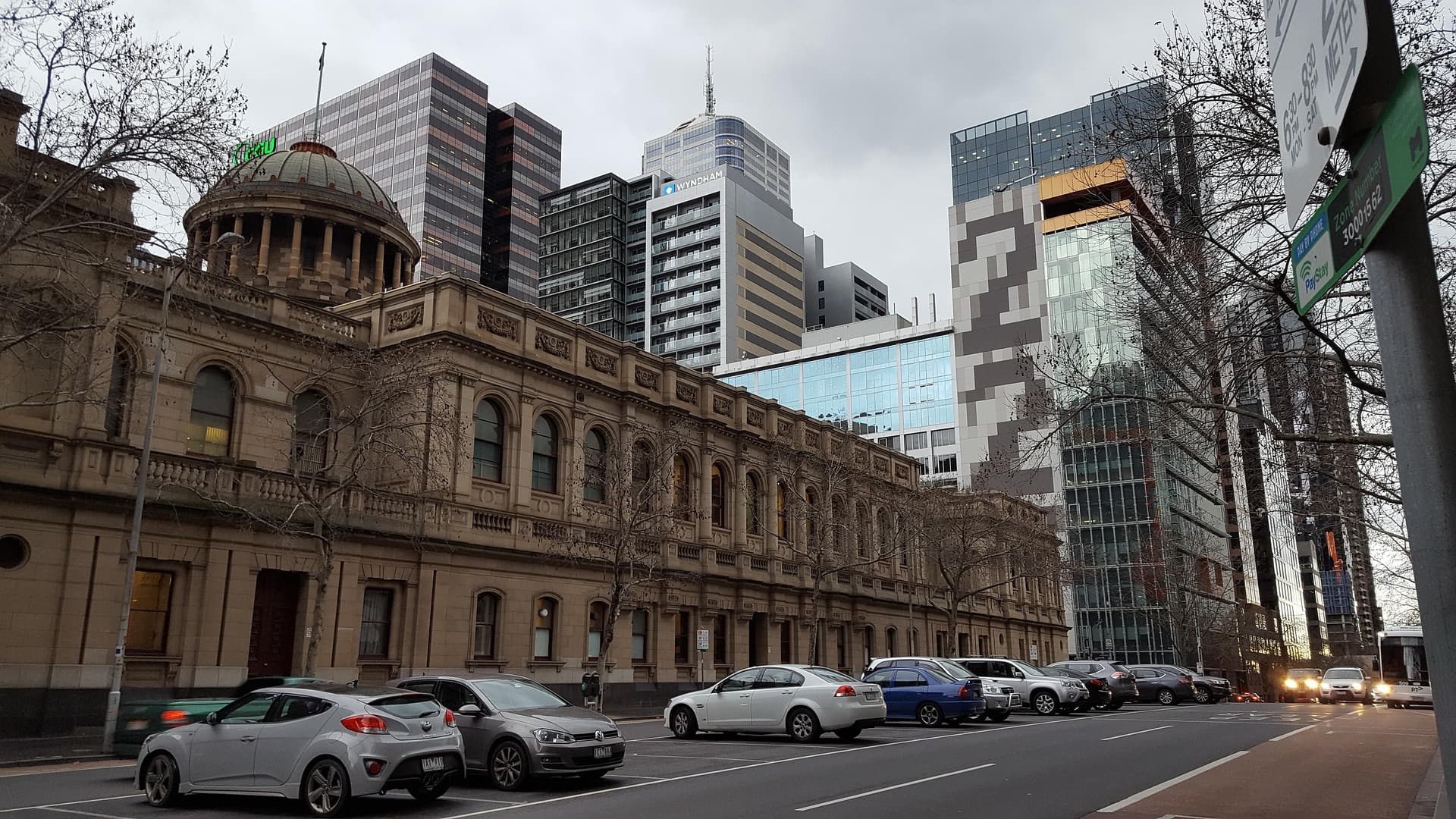 Melbourne city skyline